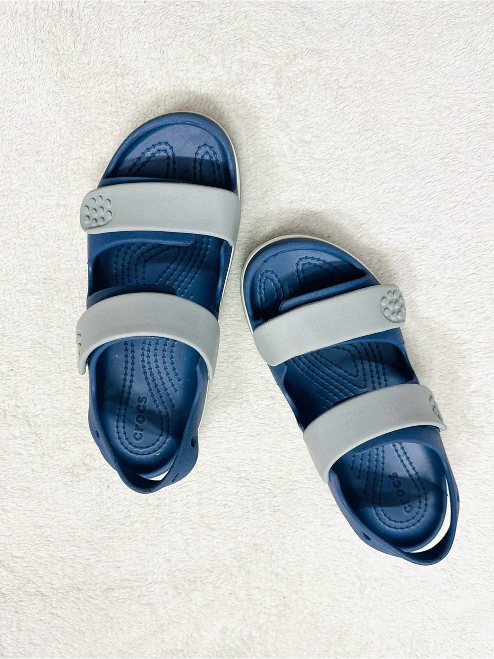 Crocs Boys Crocband Cruiser Sandals Size J4 Excellent Condition